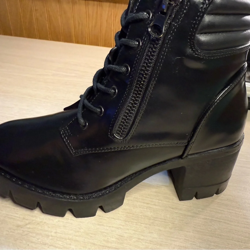 Women’s AllegraK Platform/Chunky Heel Boot Size 7 LIKE NEW!! - Picture 9 of 13
